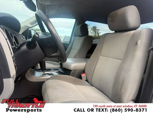 Used 2012 Toyota Tundra 4x4 CrewMax w/ SR5 Pkg image 17