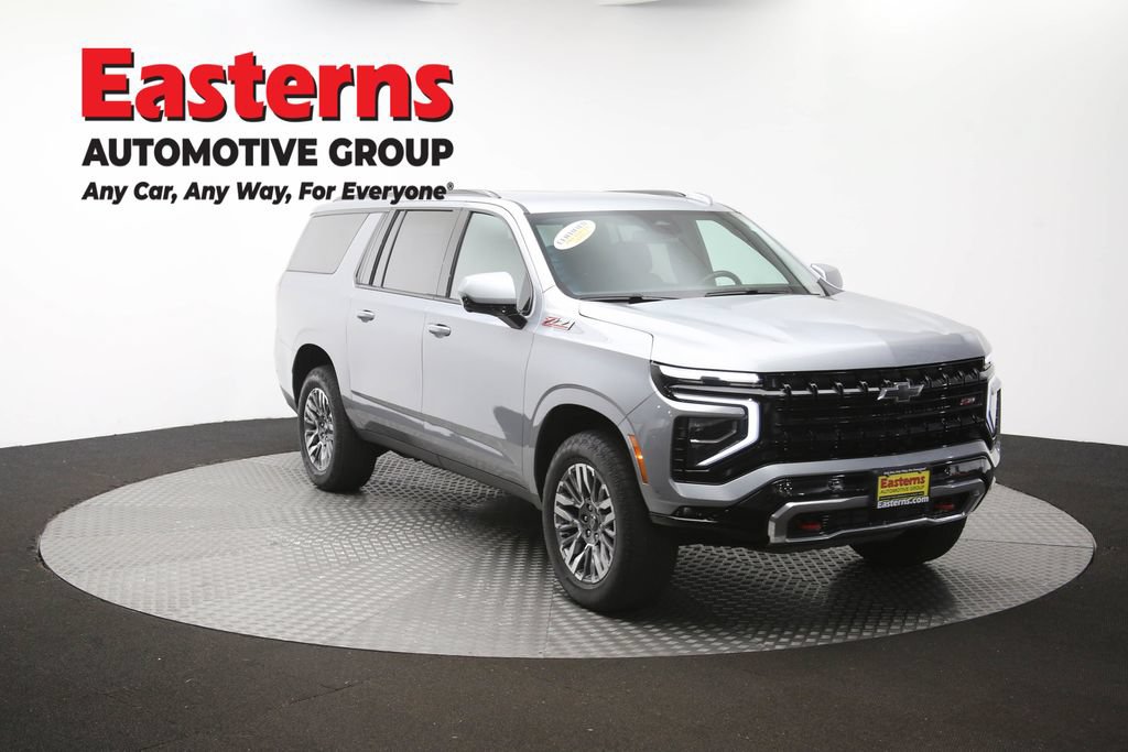 Used 2025 Chevrolet Suburban Z71 AWD/4WD image 55