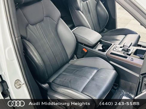 Used 2023 Audi Q5 2.0T Premium w/ Convenience Package image 27