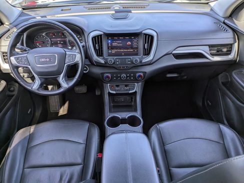 Used 2023 GMC Terrain SLT w/ Infotainment Package II FWD image 30