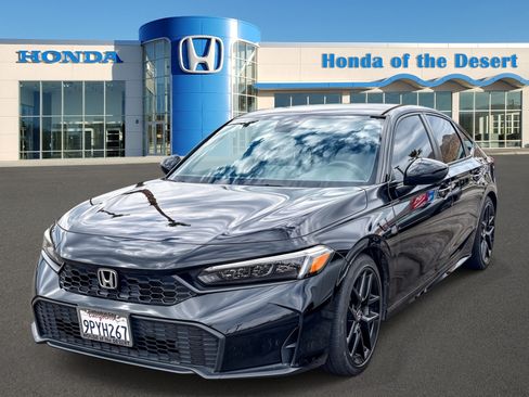 Used 2025 Honda Civic Sport image 3