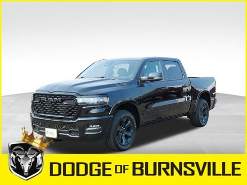 Used 2025 RAM 1500 Big Horn AWD/4WD image 3