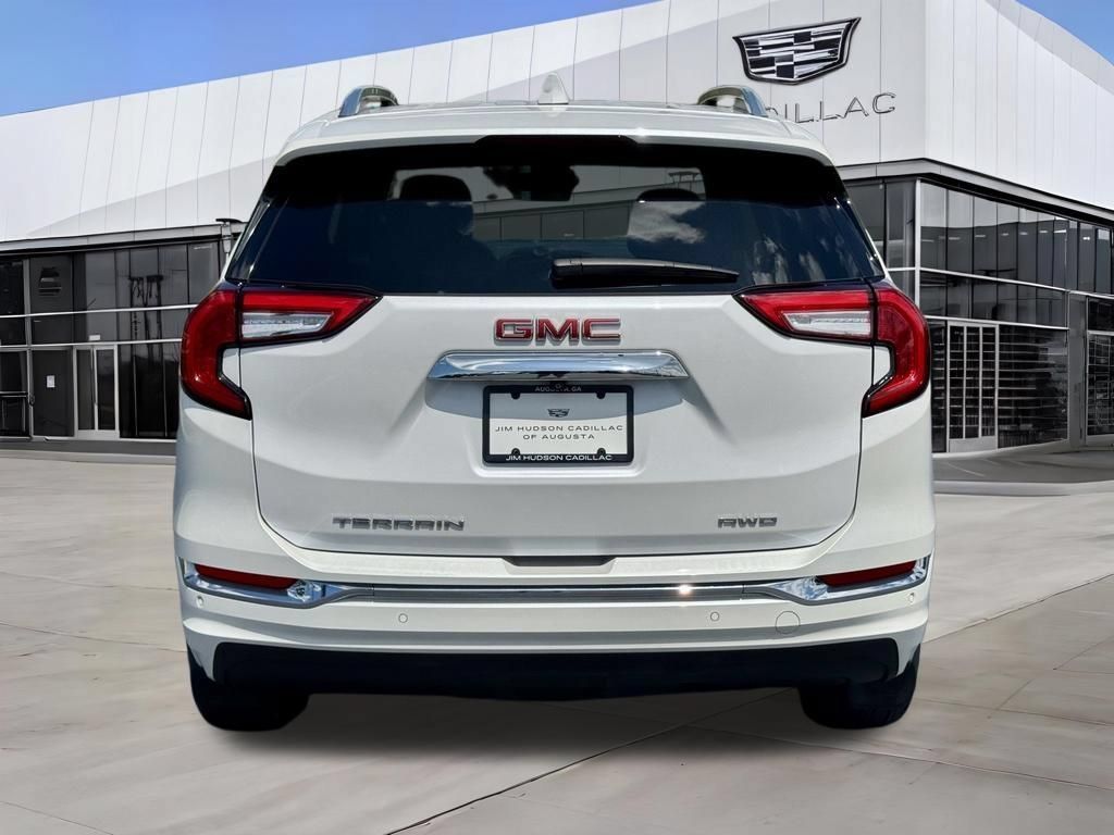 Used 2023 GMC Terrain Denali AWD/4WD image 7