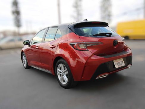 Used 2016 Toyota Camry XLE image 31