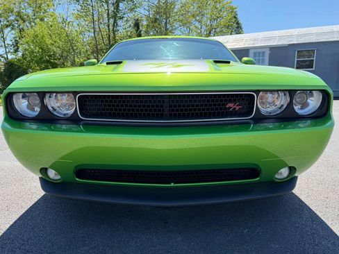 Used 2011 Dodge Challenger R/T image 5