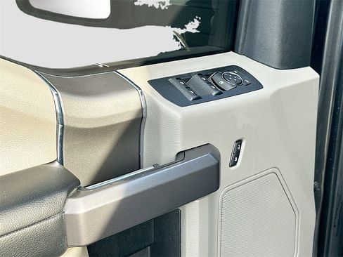 Used 2020 Ford F150 XLT w/ XTR Package image 17