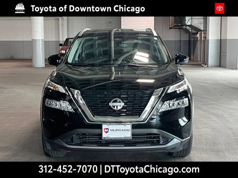 Used 2023 Nissan Rogue SL AWD/4WD image 3