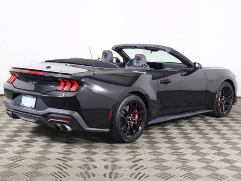 Used 2025 Ford Mustang GT Premium RWD image 12