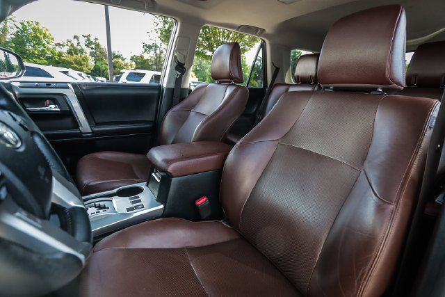 Used 2018 Toyota 4Runner Limited AWD/4WD image 57