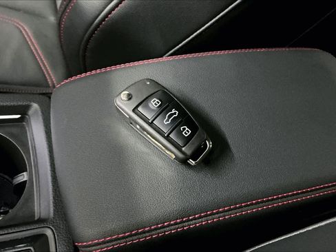 Used 2025 Audi Q3 2.0T Premium Plus w/ Premium Plus Package image 13