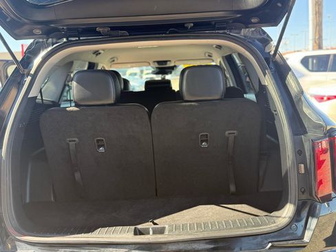 Used 2021 Kia Sorento S image 8