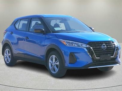 Certified 2025 Nissan Kicks Play S