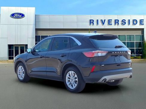 Used 2020 Ford Escape SE FWD image 5