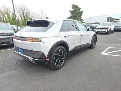 Certified 2022 Hyundai Ioniq 5 SEL image 5