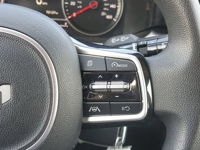 Certified 2023 Kia Sorento LX FWD image 23