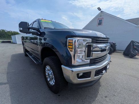 Used 2019 Ford F250 XLT w/ XLT Premium Package AWD/4WD image 7