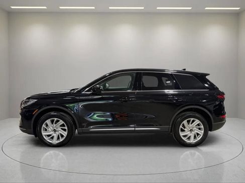 Certified 2025 Lincoln Corsair AWD image 15