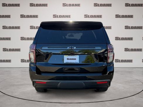 Used 2022 Chevrolet Tahoe Z71 w/ Luxury Package AWD/4WD image 4
