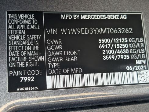 Used 2021 Mercedes-Benz Sprinter 4500 w/ Parking Package image 62