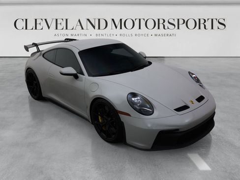 Used 2022 Porsche 911 GT3 RWD image 3