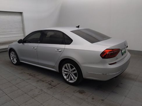 Used 2019 Volkswagen Passat 2.0T Wolfsburg FWD image 3