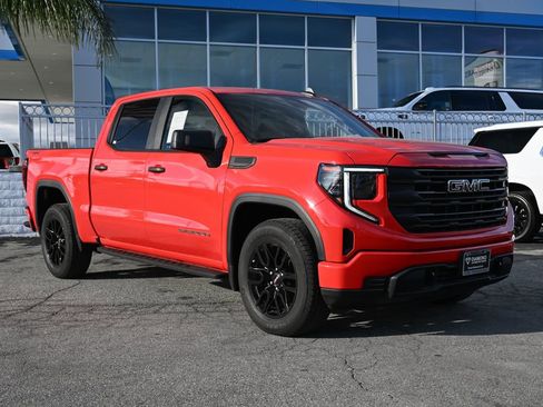Used 2024 GMC Sierra 1500 Pro w/ Graphite Edition AWD/4WD image 2