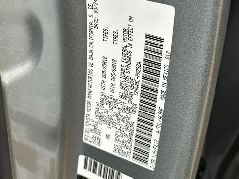 Used 2024 Toyota Tacoma TRD Sport image 28