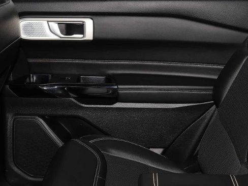 Certified 2022 Ford Explorer ST w/ Equipment Group 401A image 17