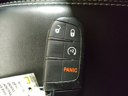 Used 2016 Dodge Journey Crossroad w/ Rear Seat Video Group I AWD/4WD image 32