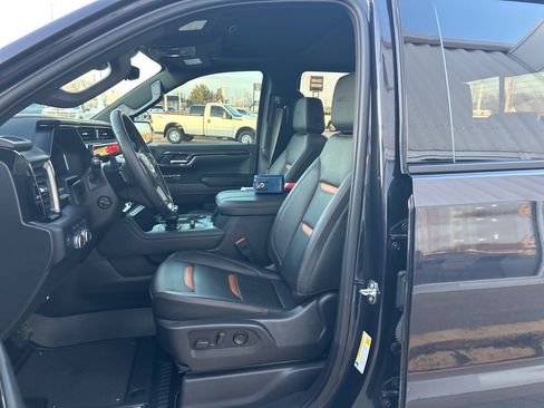 Used 2024 GMC Sierra 1500 AT4 w/ Technology Package image 16