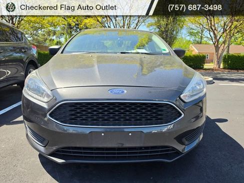 Used 2016 Ford Focus S image 2