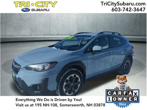 Used 2022 Subaru Crosstrek 2.0i Premium image 1