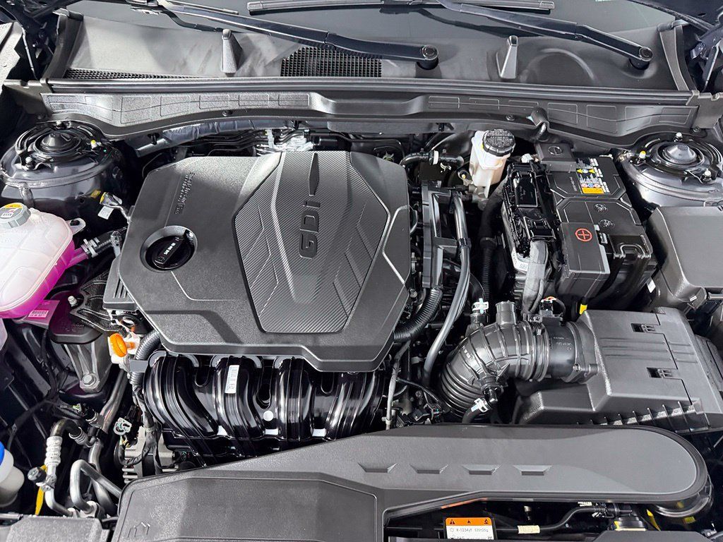 Used 2025 Hyundai Sonata SEL FWD image 21