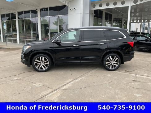 Used 2016 Honda Pilot Touring image 2
