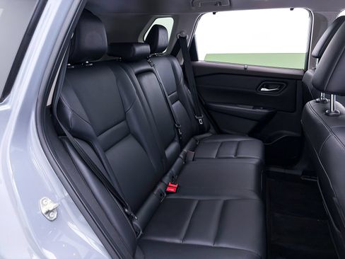 Used 2023 Nissan Rogue SL w/ SL Premium Package FWD image 39