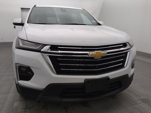 Used 2023 Chevrolet Traverse LT FWD image 14