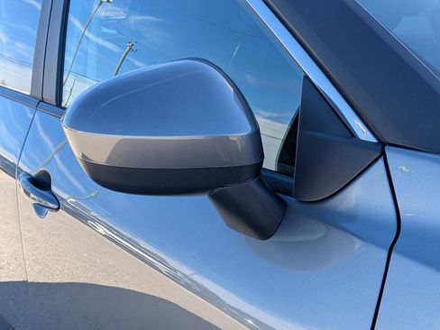 Used 2023 Nissan Rogue SV image 10