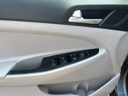 Used 2019 Hyundai Tucson SE AWD/4WD image 13