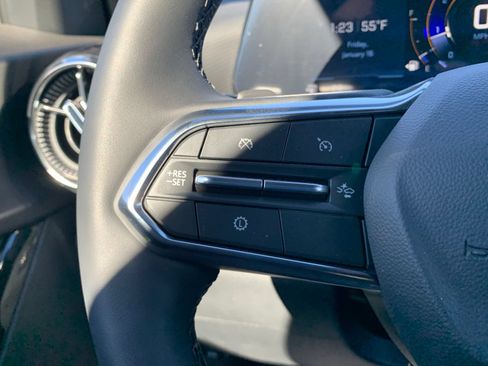 New 2026 Chevrolet Equinox LT FWD image 18