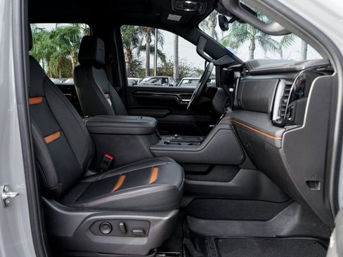 Used 2024 GMC Sierra 2500 AT4 w/ AT4 Premium Plus Package image 40