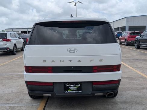 Used 2024 Hyundai Santa Fe SE image 6