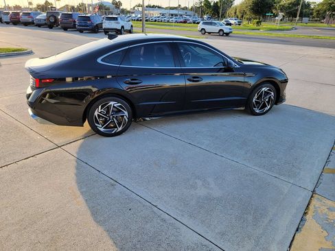 Used 2025 Hyundai Sonata SEL FWD image 3