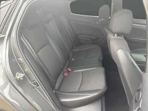 Used 2021 Honda Civic Sport image 27