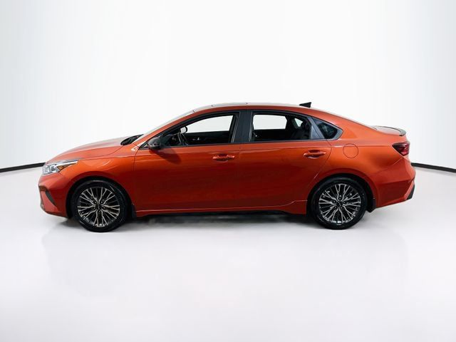 Used 2023 Kia Forte GT-Line w/ GT-Line Premium Package FWD image 5