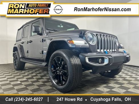 Used 2023 Jeep Wrangler Unlimited Sahara w/ Cold Weather Group AWD/4WD image 1