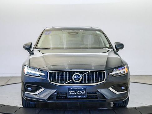 Certified 2023 Volvo S60 B5 Ultimate w/ Climate Package FWD image 7
