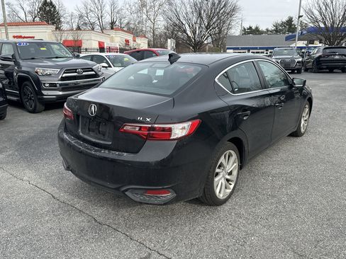 Used 2018 Acura ILX image 5