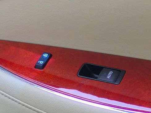 Used 2011 Lexus ES 350 FWD image 15