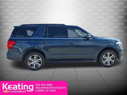 Used 2024 Ford Expedition XLT RWD image 4