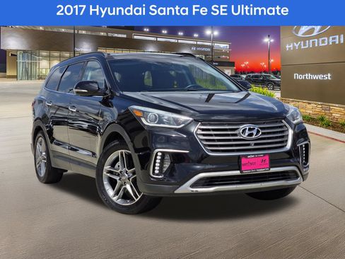 Used 2017 Hyundai Santa Fe FWD image 1